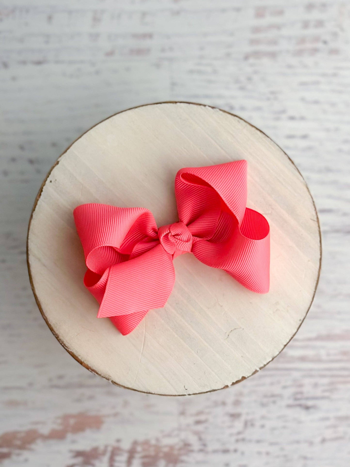Essential Grosgrain Hair Bow - Alligator Clip - 4": Neon Pink